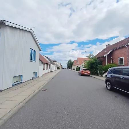 3 Bedroom In With Free Parking Apartman *